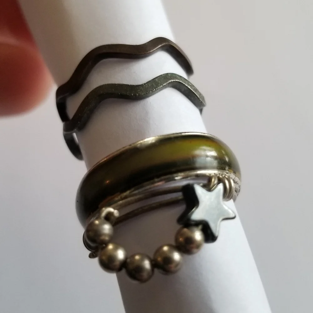 4 rings vintage silver tone ring star boho wavy wire wrapped jewelry lot